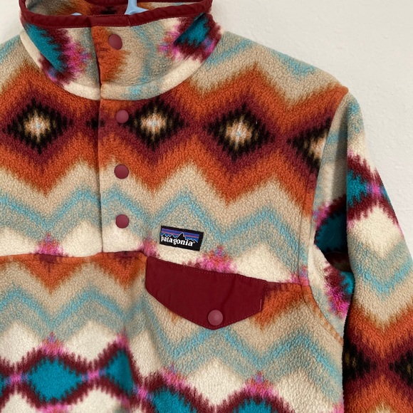 PATAGONIA Synchilla Fleece in Timbertwist - Picture 2 of 4